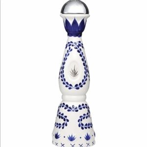 Ceramics Clase Azul Tequila Resparado botttles